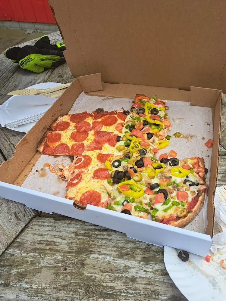 Half Veggie Half Pepperoni Pizza